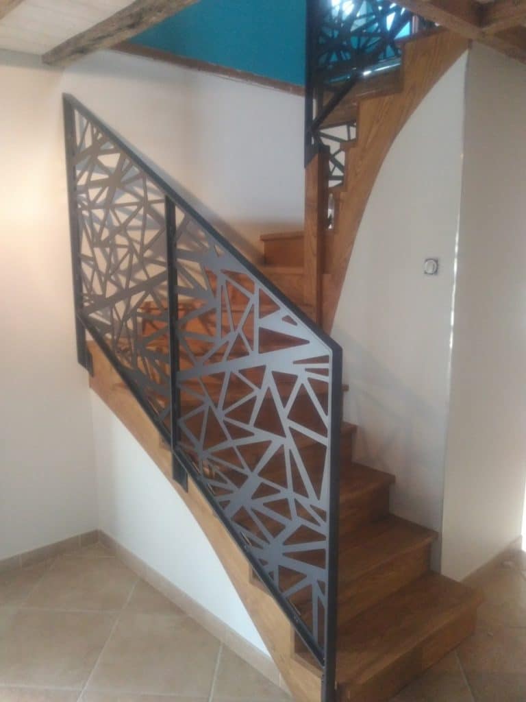 la fabrik_Garde corps_main courante_rambarde poteau_portillon_escalier_marche_exterieur_terasse_acier_moderne_designe_bois_metale